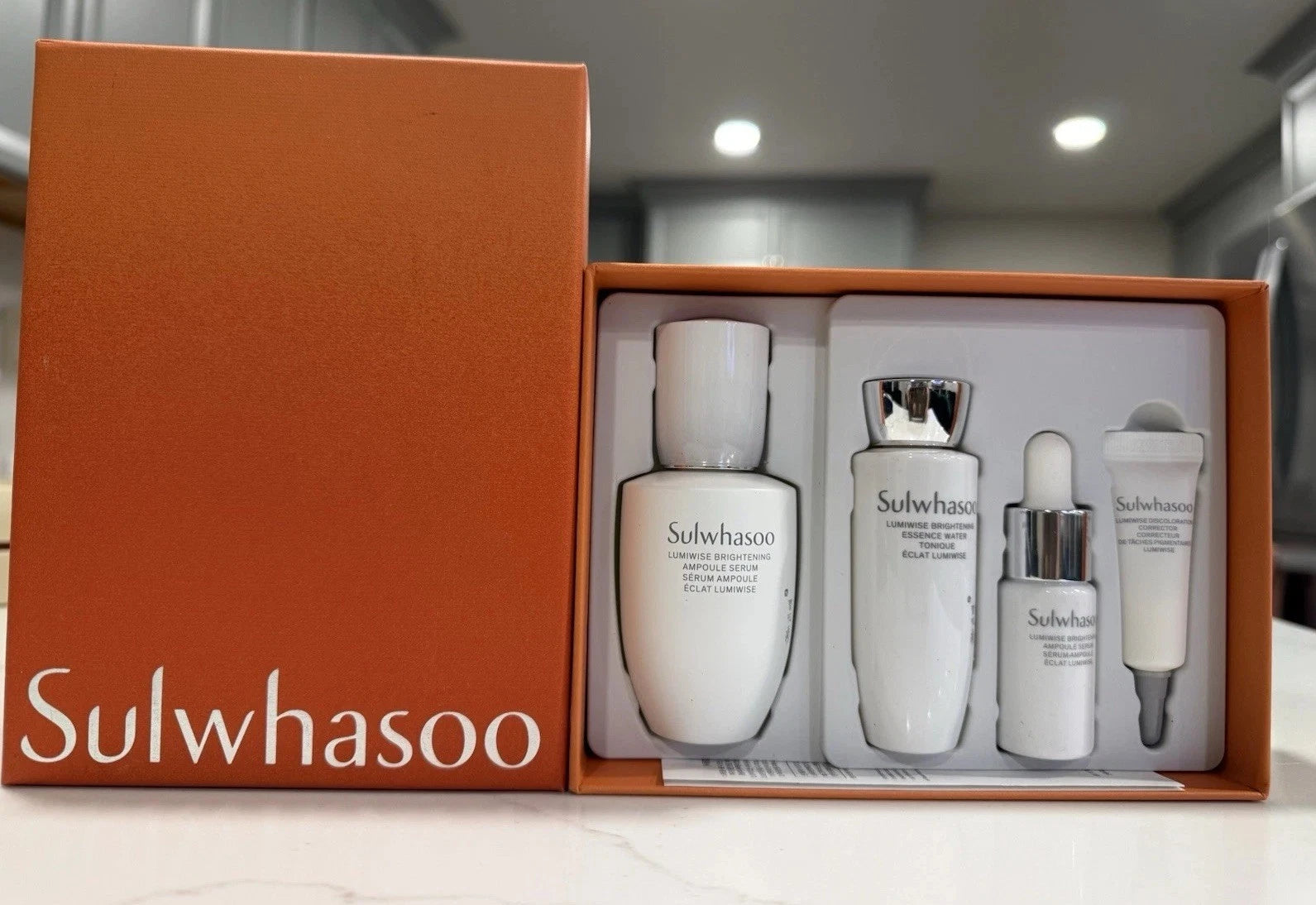 Sulwhasoo - Lumiwise Brightening Ampoule Serum 30ML Set [4 pcs]